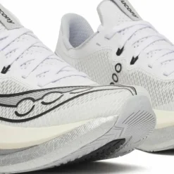 Saucony Women's Endorphin Pro 5 White/black