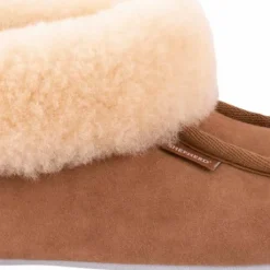 Shepherd of Sweden Moa Chestnut