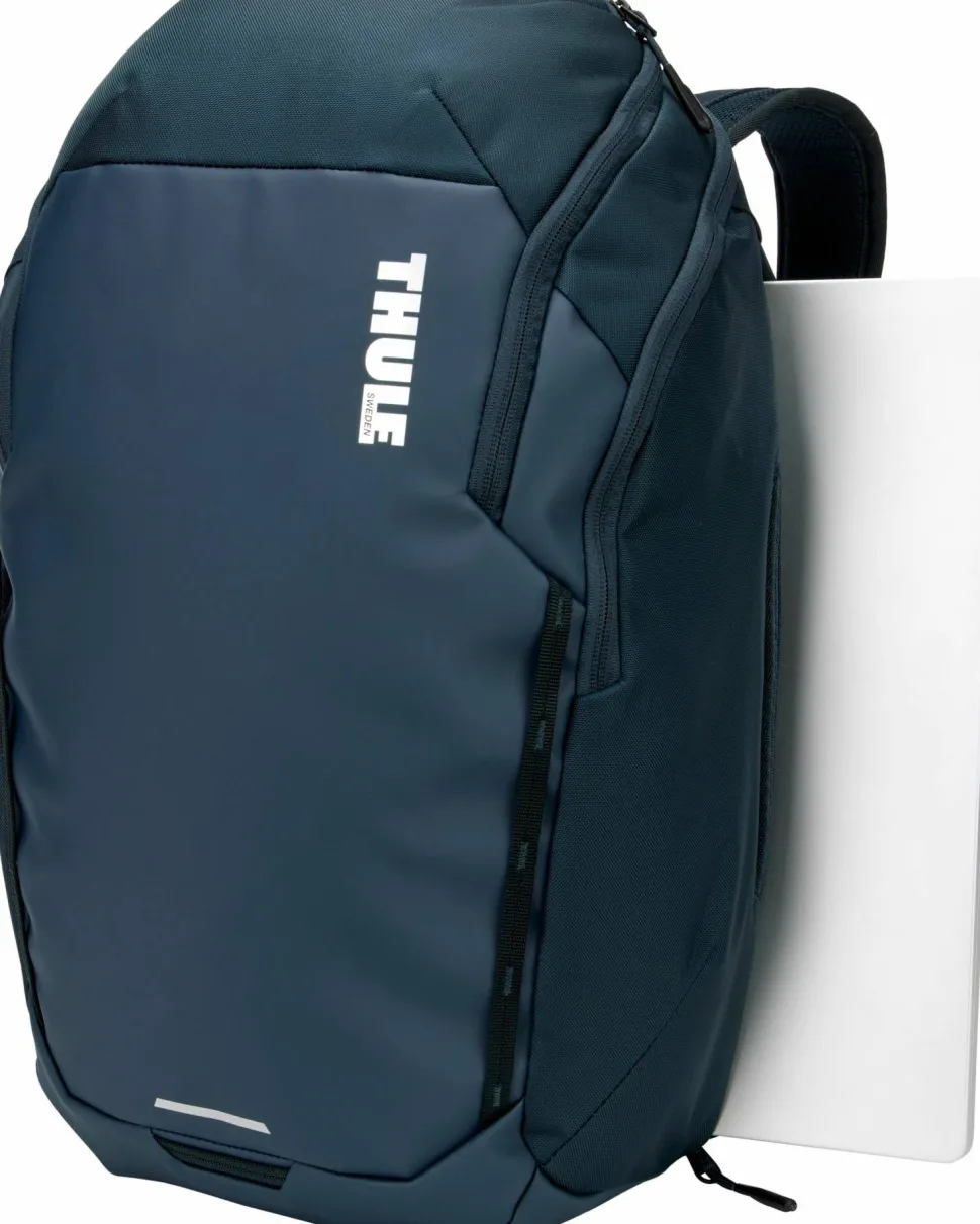 Thule Chasm Recycled Backpack 26L Dark Blue