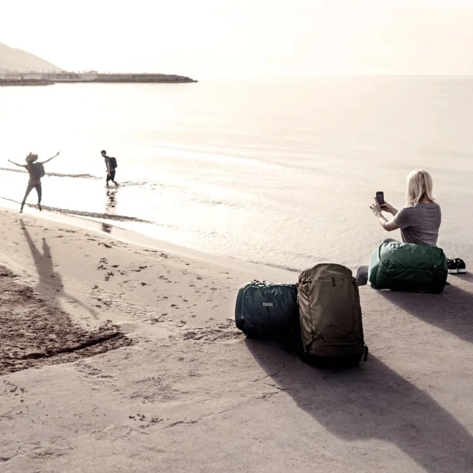 Thule Landmark Travel Pack 40L Hazy Green
