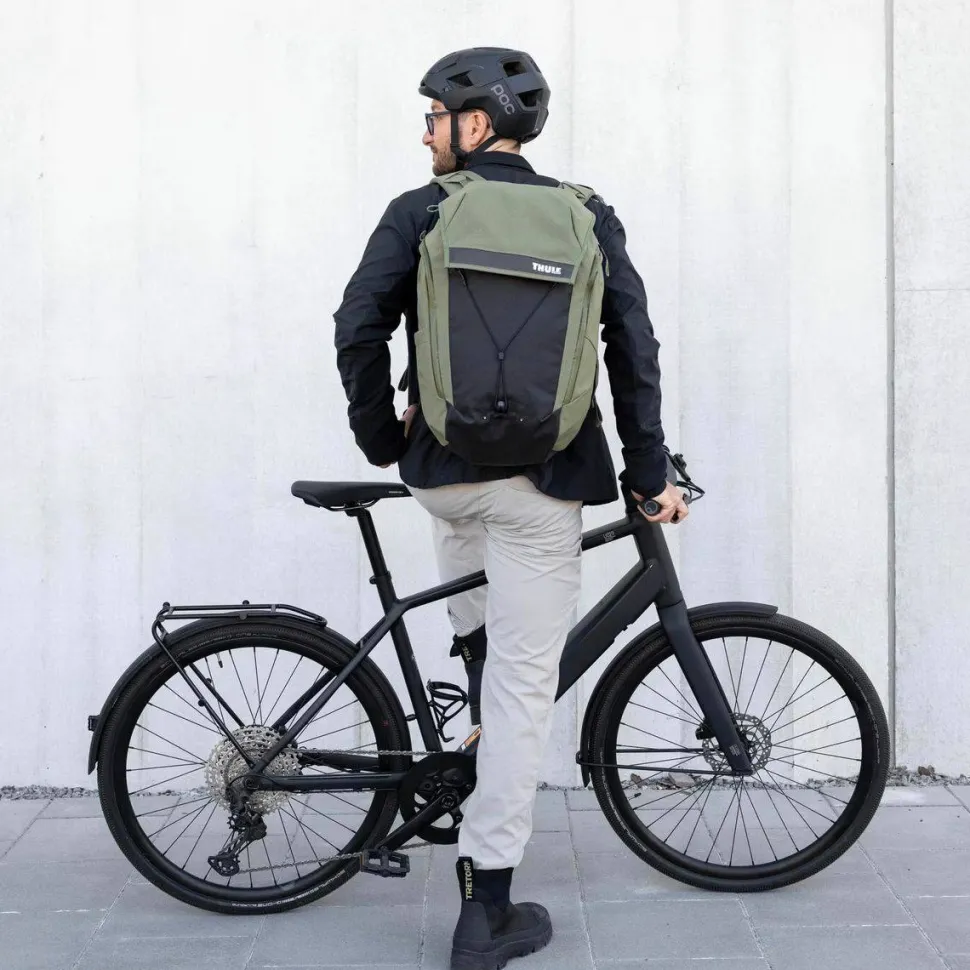 Thule Paramount Bike Backpack 28L Black