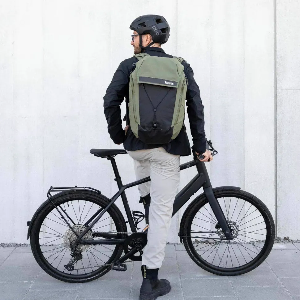 Thule Paramount Bike Backpack 28L Soft Green