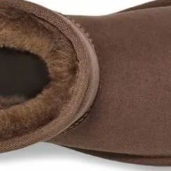 UGG Women's Classic Short II Boot Burnt Cedar