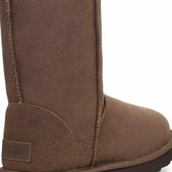 UGG Women's Classic Short II Boot Burnt Cedar