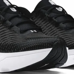 Under Armour Men's UA Infinite Pro Black 3