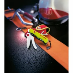 Victorinox Rescue Tool Yellow