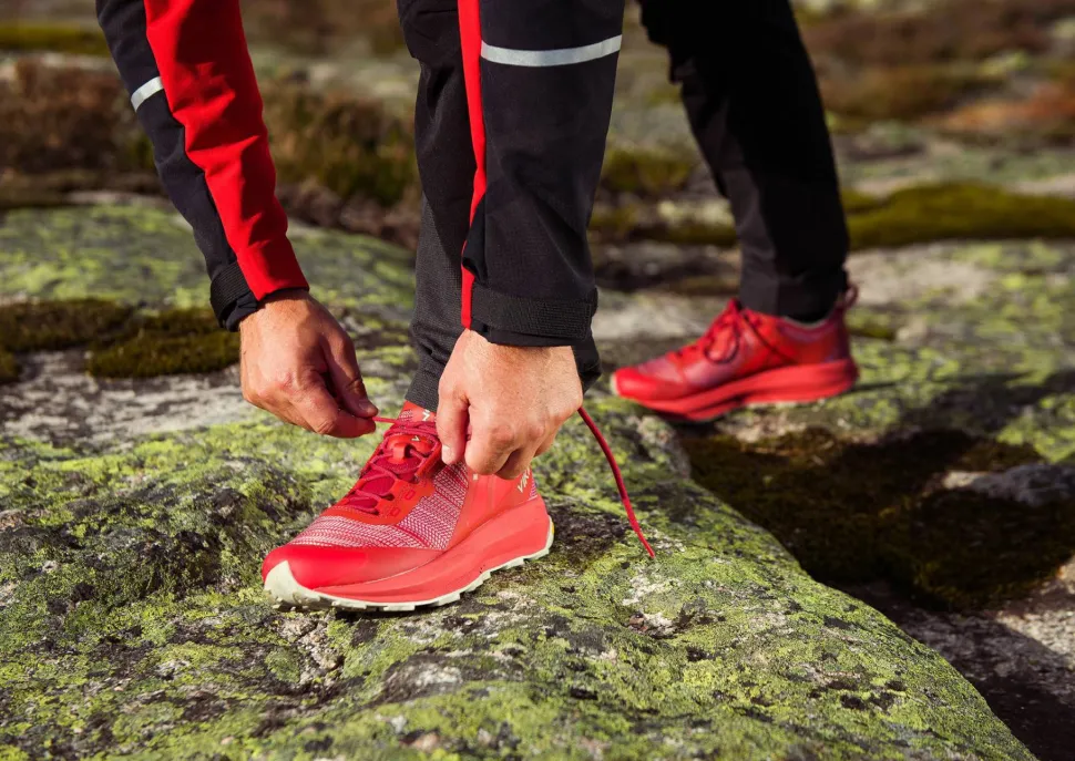Viking Footwear Unisex Cerra Speed GORE-TEX Signal Red/Red