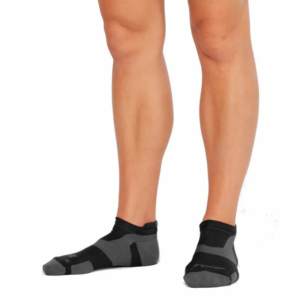 2XU Vectr Light Cushion No Show Sock Black/Titanium
