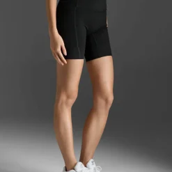 2XU Women's Form Stash Hi-Rise Bike Short Black/black1