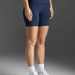 2XU Women's Form Stash Hi-Rise Bike Short Midnight/midnight1
